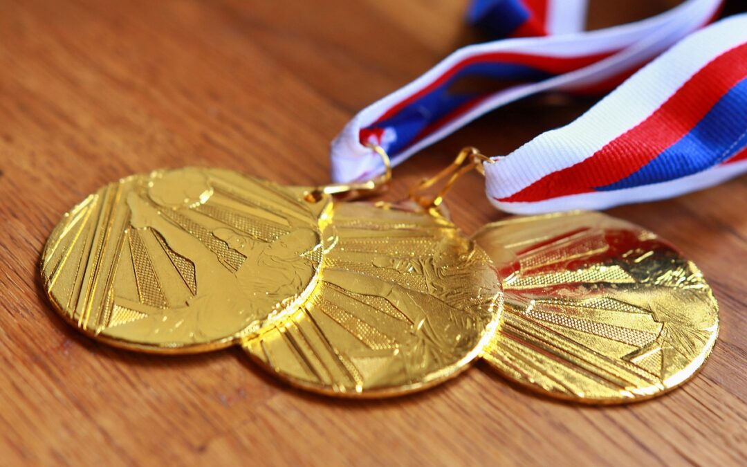 Prediksi Pola Konsumsi Masyarakat Dengan Data Sosial Media